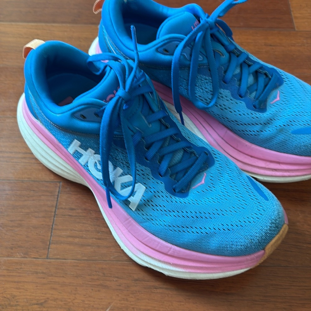 Hoka One One Bondi 8 7.5
